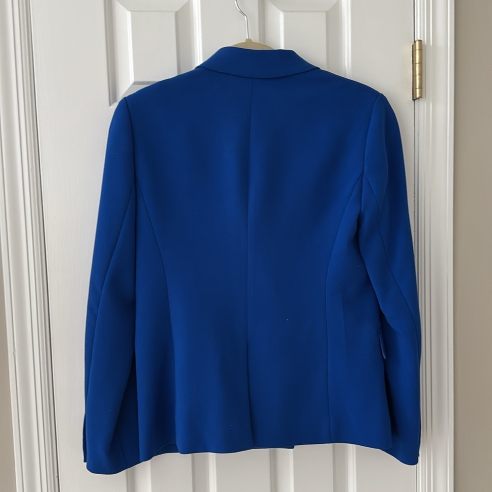 J. Crew Women's Blue Blazer size 4P - Picture 2 of 4